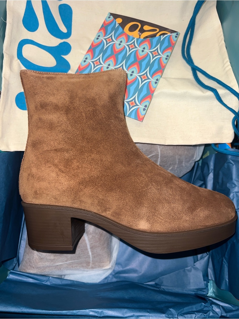 Women’s Size 9 Lazo Siren Suede Zip Ankle Boot in Goldstone Brown